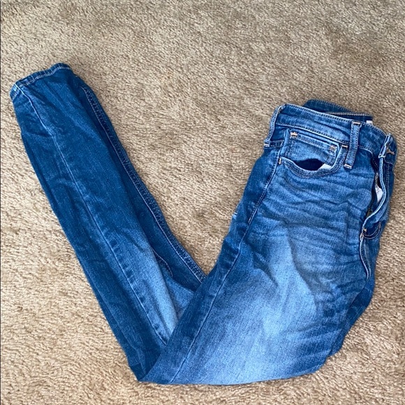 Hollister Jeans - Picture 1 of 2